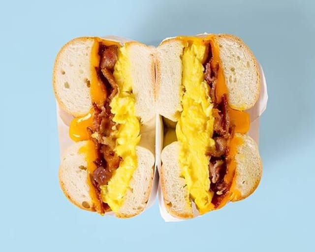 🥓 Bacon Egg & Cheese on a Bagel 🥯.