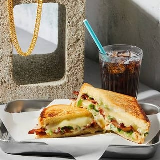 🥵 Jalapeno Cheddar 🧀 Grilled Cheese Sandwich